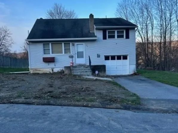 28 Madison Dr, Ogdensburg Boro, NJ 07439