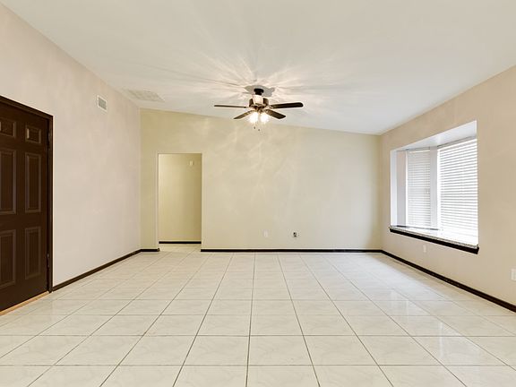 3rd image of 2009 Mynah Ave