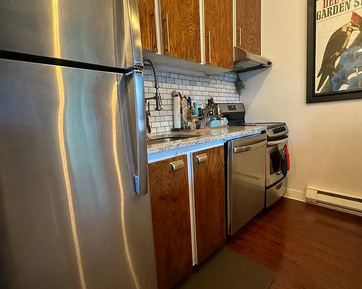 2043 NW Kearney St #2 — Photo 16