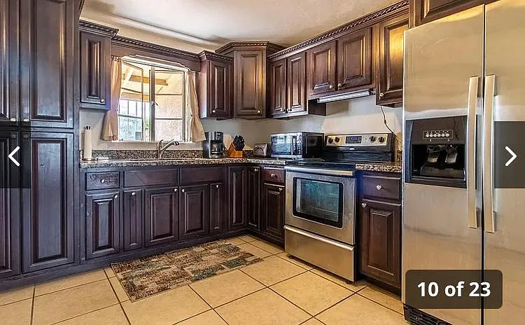 3743 S Liberty Ave — Photo 4