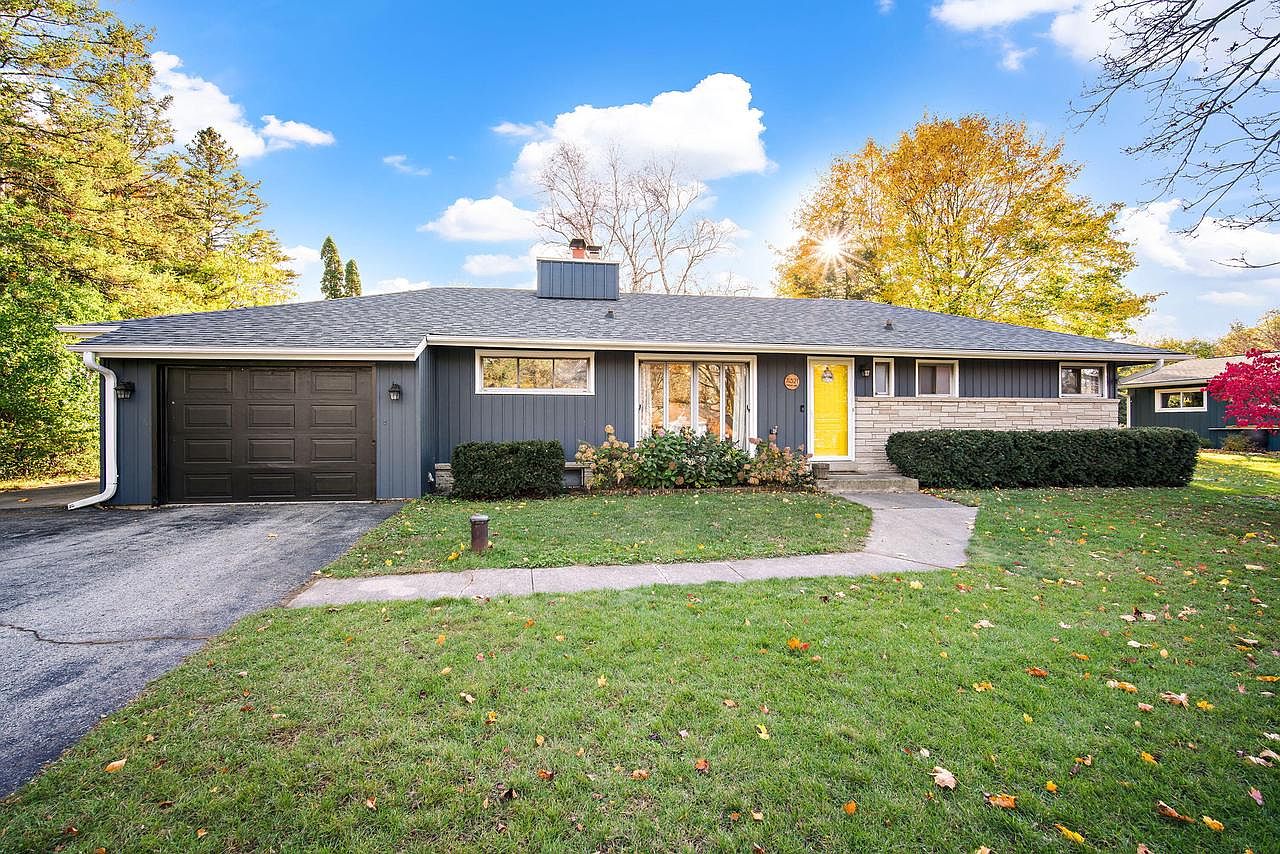 11321 Bridget LANE, Hales Corners, WI 53130 MLS 1855916 Zillow