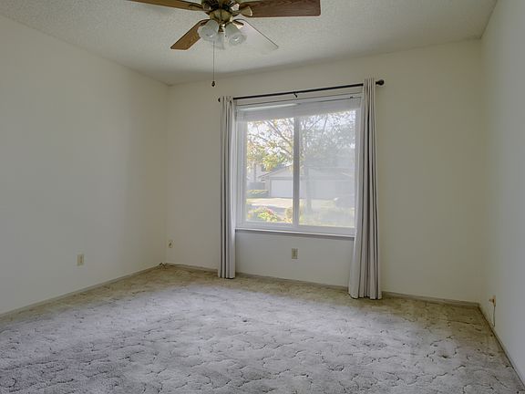 5th image of 1609 Grenoble Dr