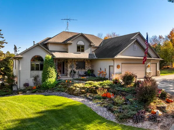 4753 Clark Lake Rd, Sturgeon Bay, WI 54235