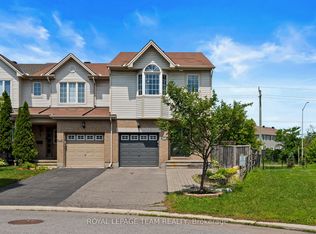348 Brigitta St, Ottawa, ON K2S 0H9