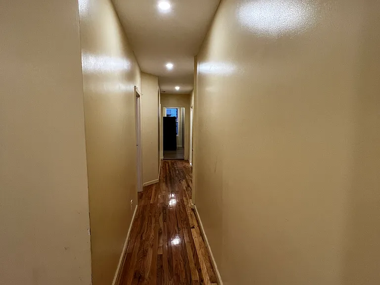 1984 Daly Ave #2 — Photo 7