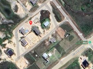 Bower St, Freeport, TX 77541