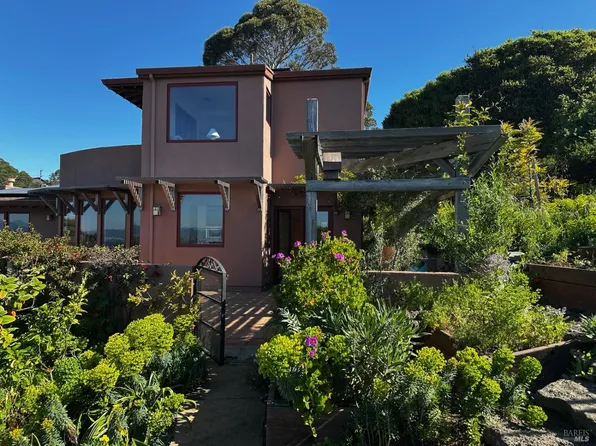 435 Tremont Avenue, Point Richmond, CA 94801