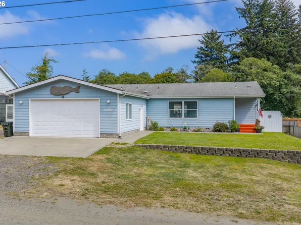 1050 Broadway Ave, Reedsport, OR 97467