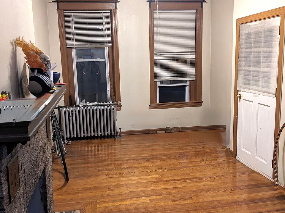 1st image of 1532 S 15th St Floor 1