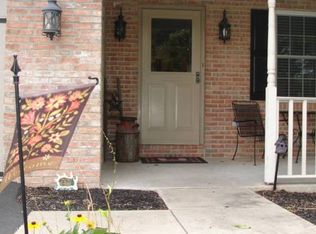 1233 Chestnut St, Narvon, PA 17555