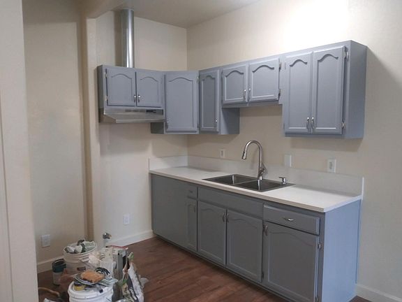 2nd image of 2329 Griffin Ave