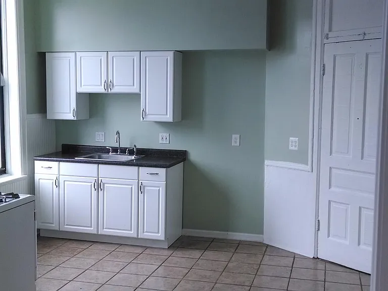 1901 S Racine Ave #3M — Photo 2