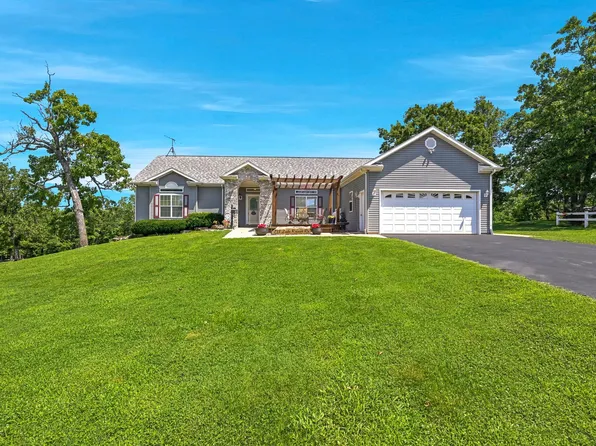 710 Lake Ranch Road, Kissee Mills, MO 65680