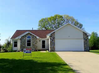 1239 Breezy Ln, Jackson, MI 49201