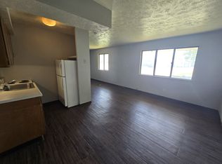 990 Grand Ave APT 4, Marion, IA 52302