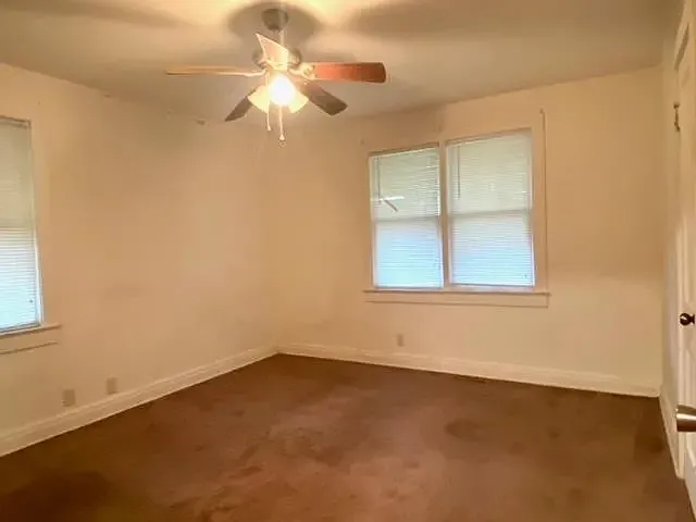 205 N Richards St — Photo 4