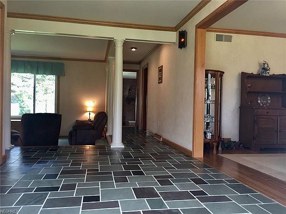2nd image of 7554 Yellow Creek Dr