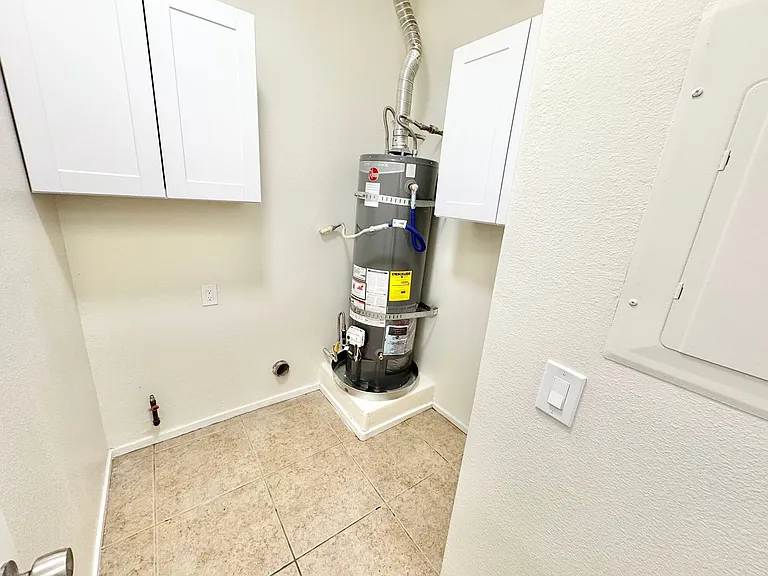8745 Tomnitz Ave #103 — Photo 6