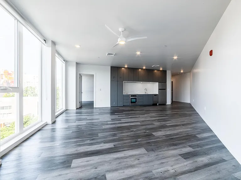17 Central — Photo 12