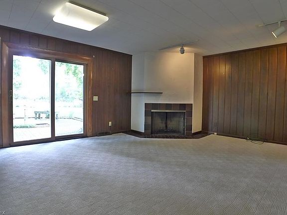 4th image of 29776 Gates Mills Blvd