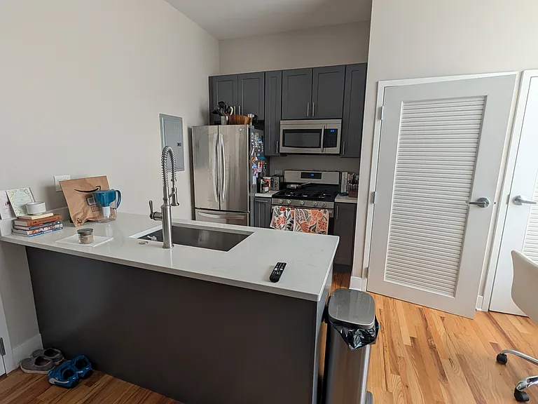 3122 N Broadway St #401 — Photo 2