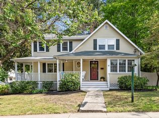 10 King St, Reading, MA 01867