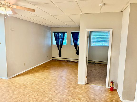 4th image of 50 Fort St APT 2