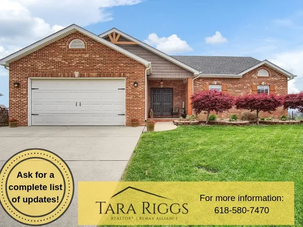 132 Oakshire Dr E, Glen Carbon, IL 62034