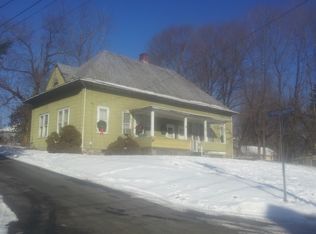 15 Valley Ave, Central Valley, NY 10917