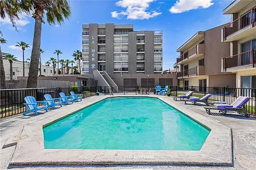 520 S Chaparral St #501 Photo 1