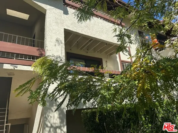 18143 Sundowner Way Unit 962, Santa Clarita, CA 91387