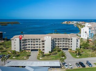 8251 Brent St APT 941, Port Richey, FL 34668