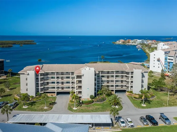 8251 Brent St APT 941, Port Richey, FL 34668