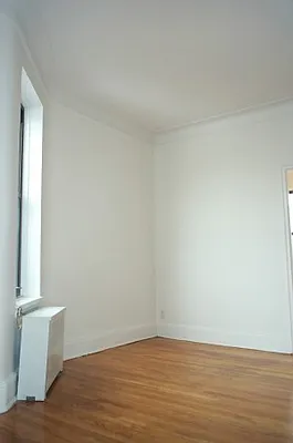 Rented by Tower Brokerage | media 16