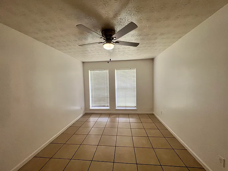 2020 Continental Ave #152 — Photo 4