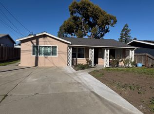 2040 Morlan Dr, Napa, CA 94558