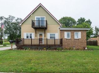 5102 S Nicholson Ave, Cudahy, WI 53110
