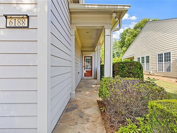 5th image of 6188 Longleaf Dr
