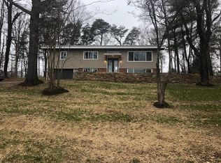 3923 Park Ln SW, Roanoke, VA 24015