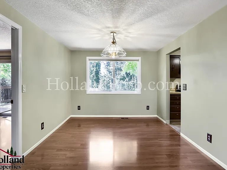 17267 SW Barcelona Way — Photo 5
