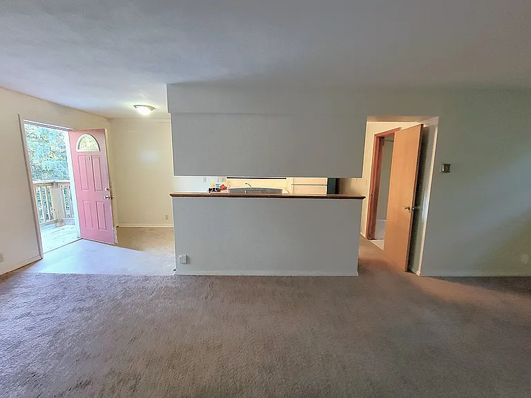 545 Birchcrest Dr — Photo 8