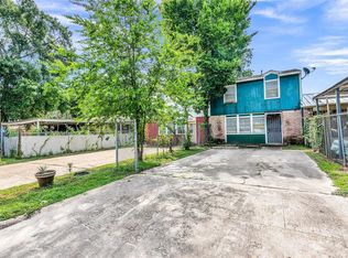 9706 Farragut St, Houston, TX 77078