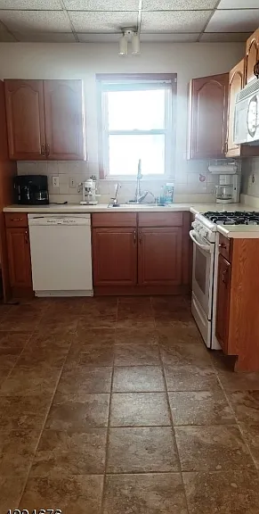 829 Madison Ave — Photo 1