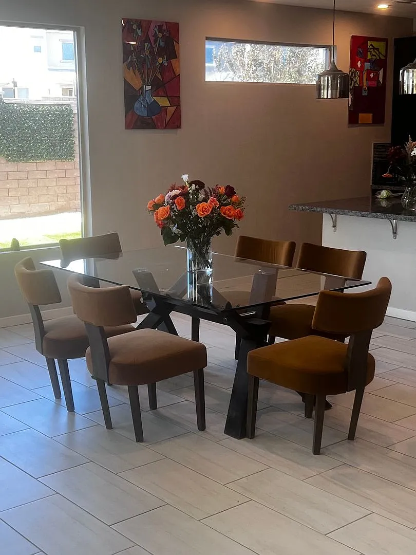 Spacious 3BR House in North Las Vegas — Photo 2