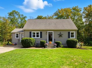 89 Vincent Dr, West Springfield, MA 01089