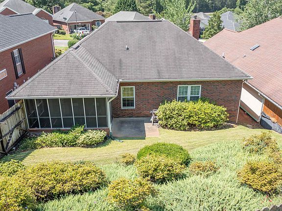5th image of 1521 Holly Berry Way