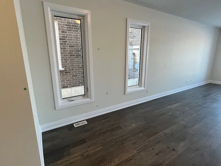 917 Valencia Ct — Photo 6
