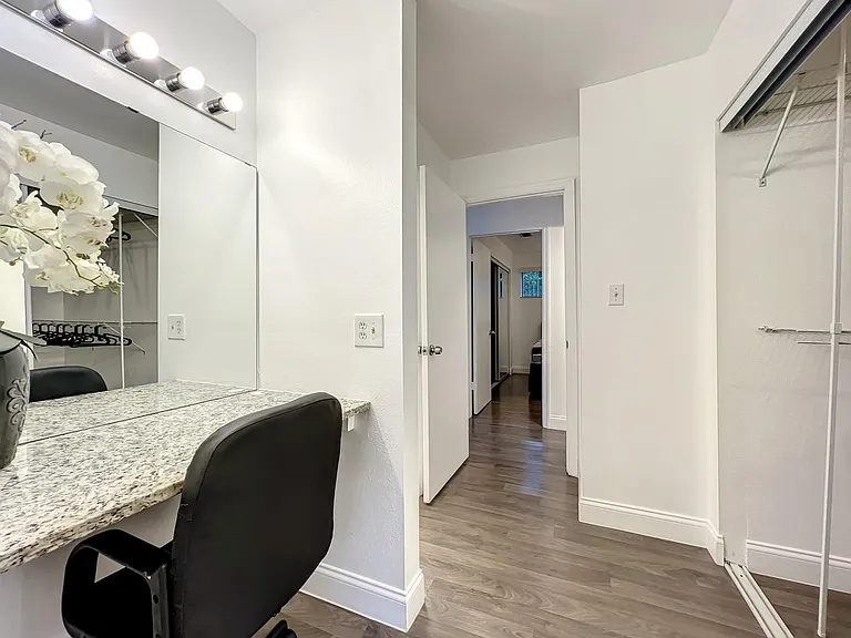 5051 Ernst Ct — Photo 12