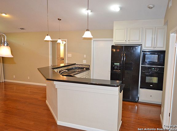 4th image of 4426 Newport Woods St