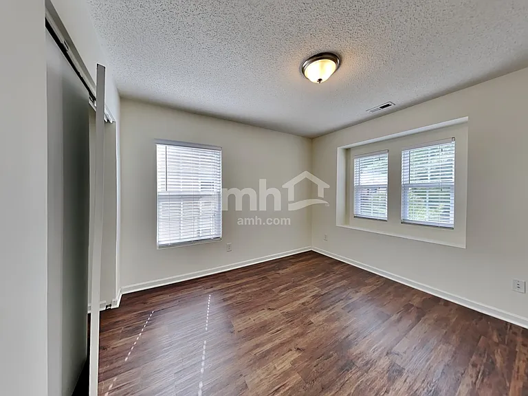 406 Averasboro Dr — Photo 20